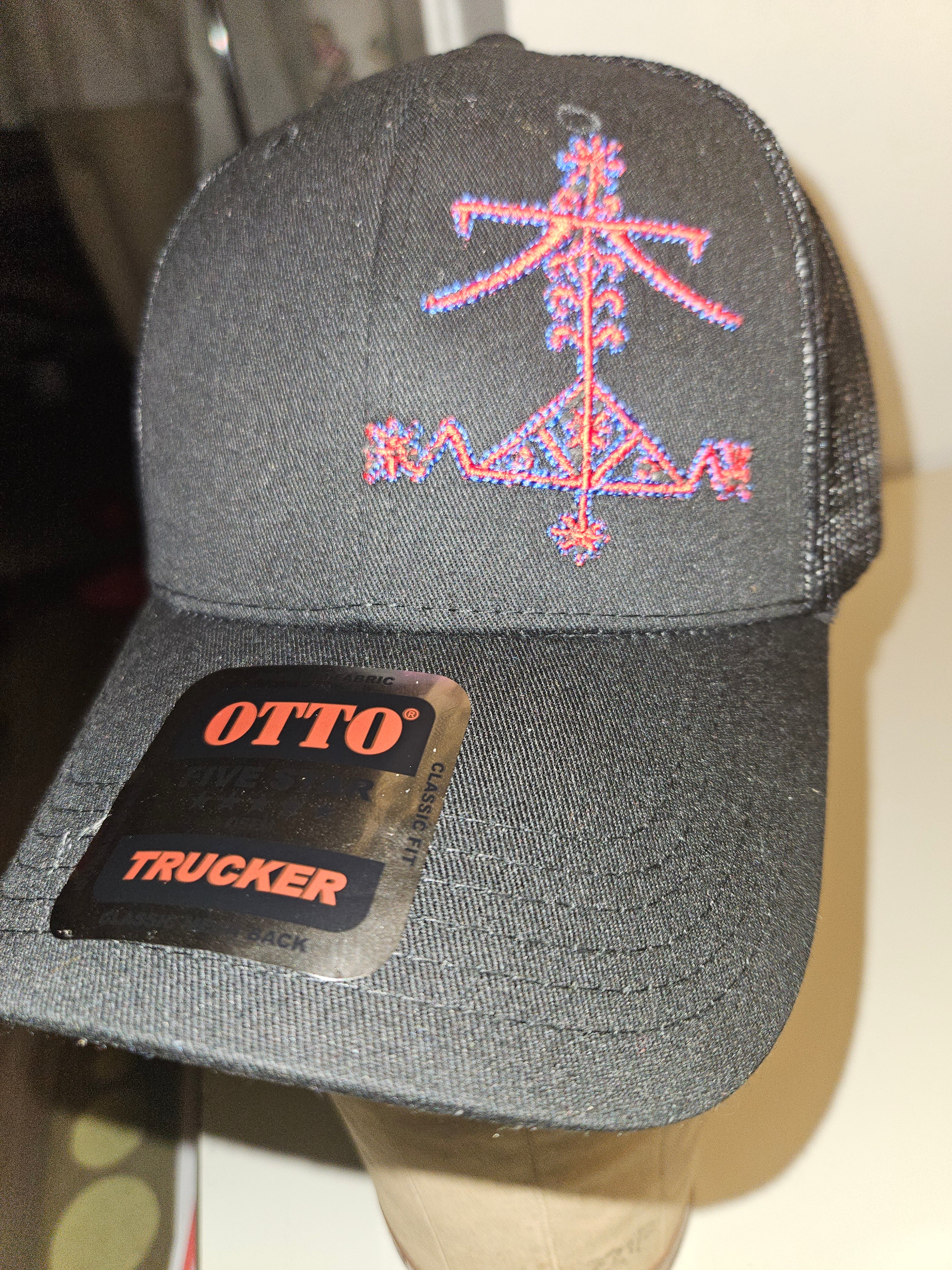 Ogou Feray trucker hat